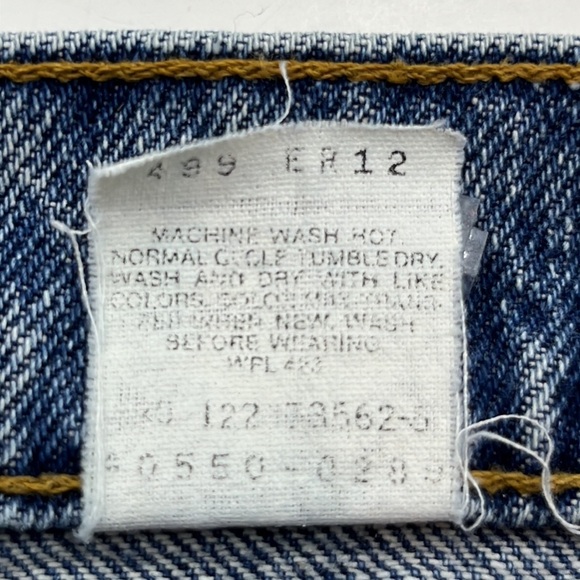 Vintage Levi’s 550 Straight Leg Size 38 x 32 - Picture 9 of 16